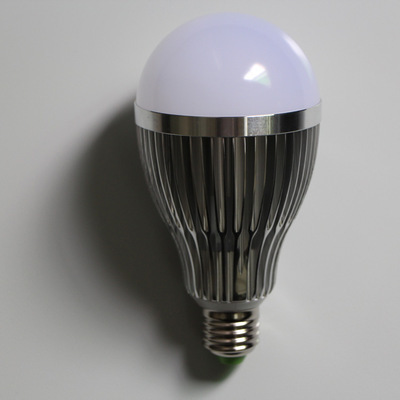 【供應新型LED球泡燈 專業LED球泡燈 小球泡燈】價格,廠家,圖片,LED球泡燈,深圳市耀邦自動化設備-